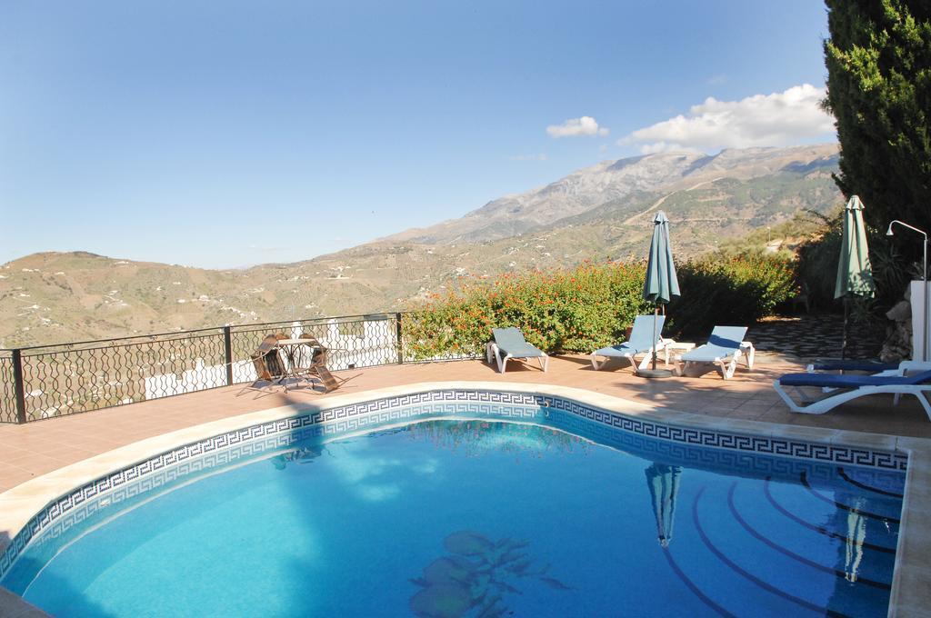 Villa Andalucia Competa Exterior photo